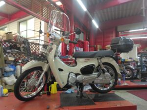 スーパーカブ１１０　ホワイト　タイカブ