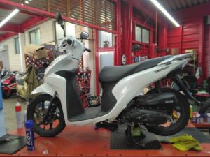 ホンダ　Ｄｉｏ１１０　ホワイト