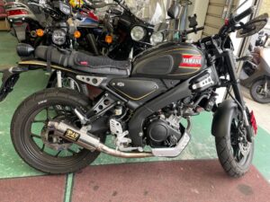 ヤマハ　ＸＳＲ１５５　ブラック