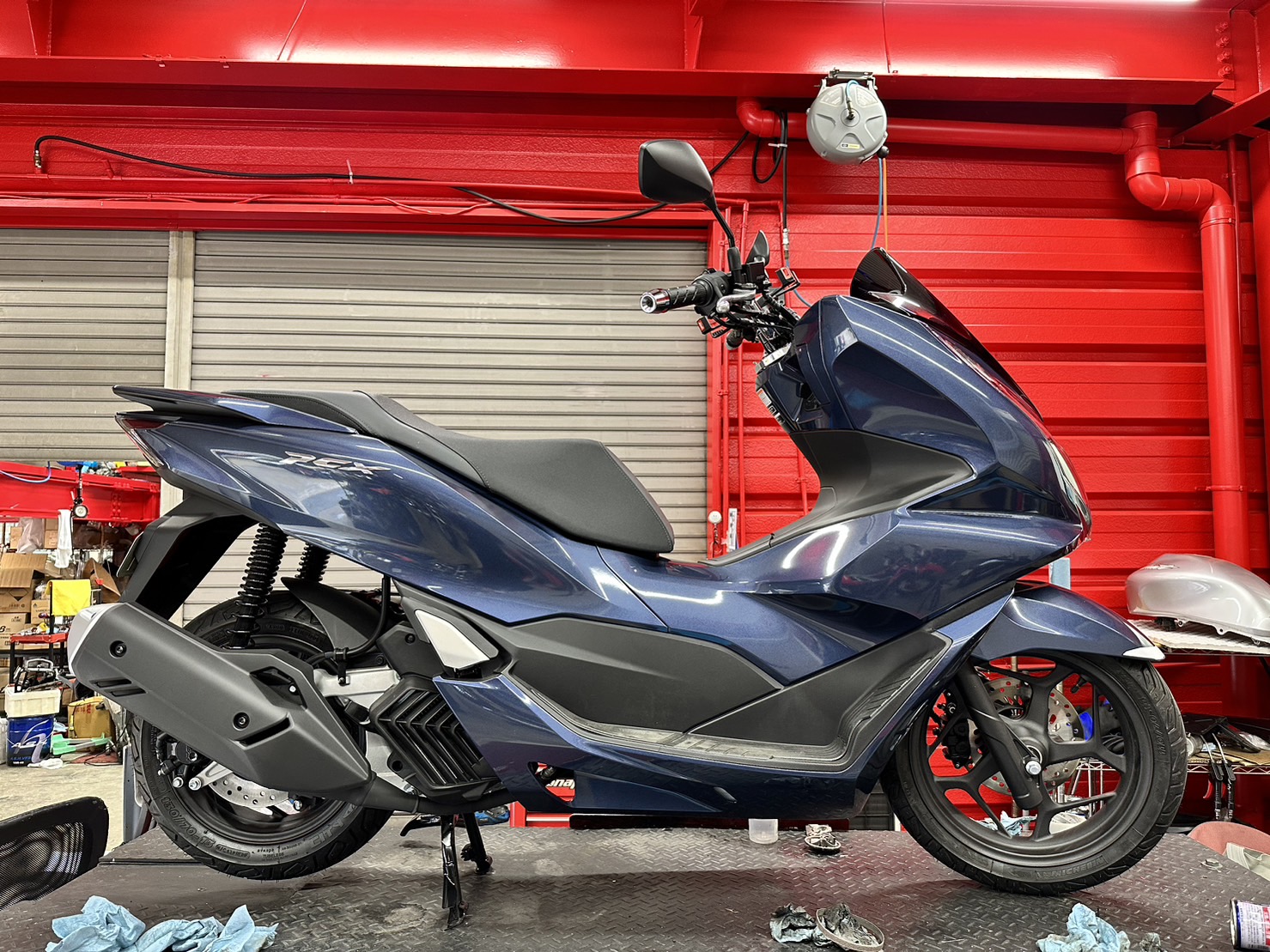 ２０２３.０２.２３ ホンダ PCX125 ブルー ご予約来店です。。 無料点検、オイル交換ご依頼頂きました。。